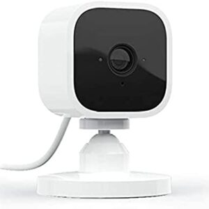 Blink Mini ÔÇô Compact indoor plug-in smart security camera, 1080p HD video, night vision, motion detection, two-way audio, easy set up, Works with Alexa ÔÇô 1 camera (White)